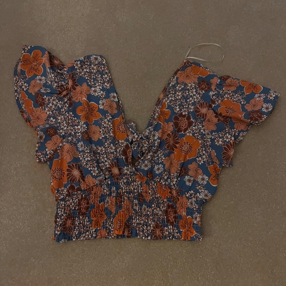 Altar’d State Blouse - Picture 2 of 3